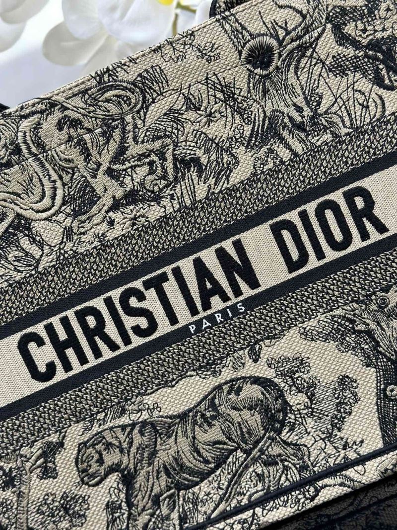 Christian Dior Shopping Bags